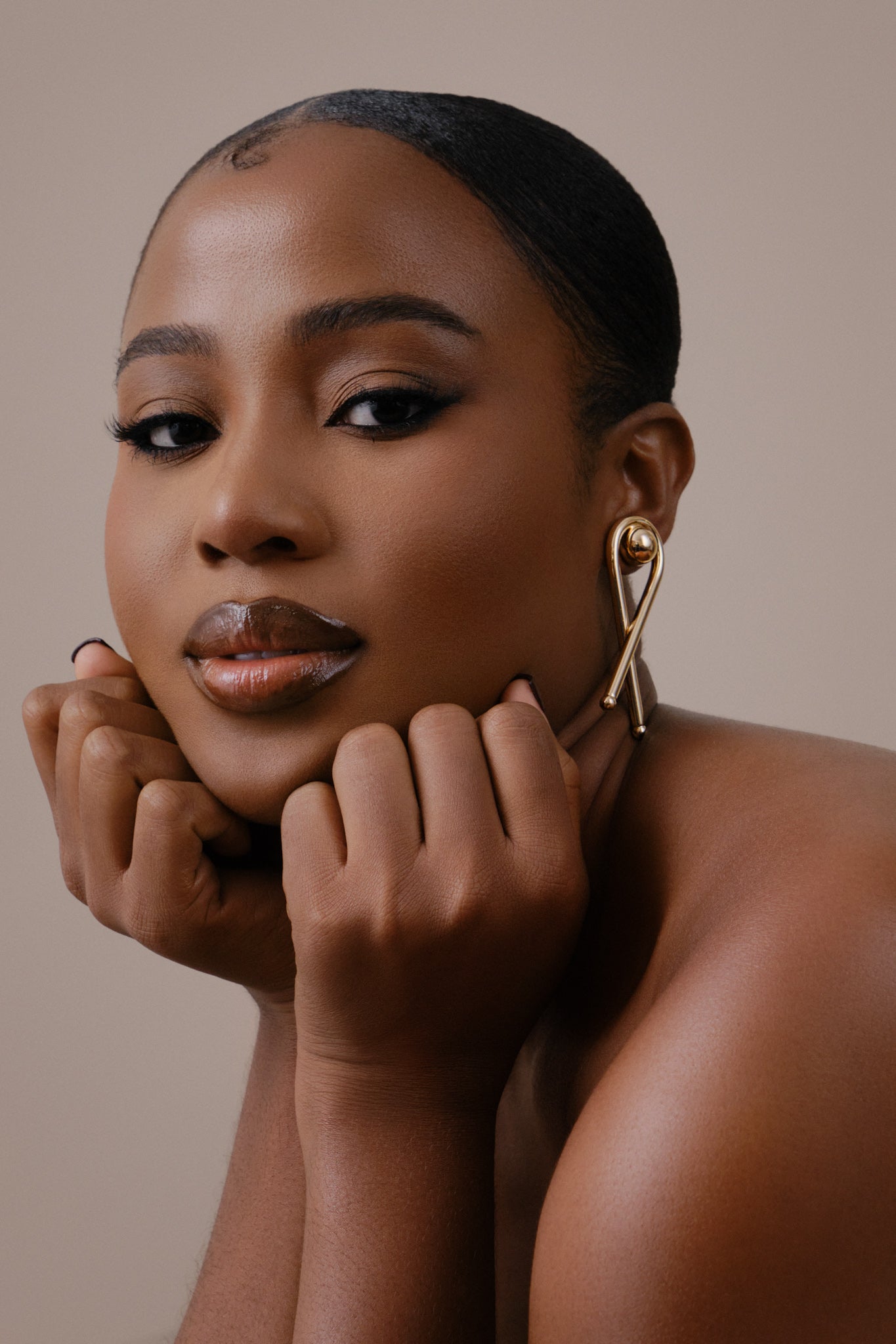 Olie Earrings